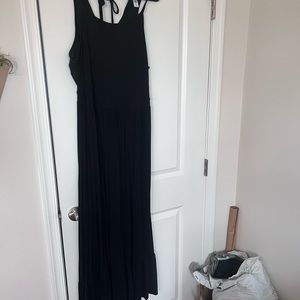 Black maxi dress